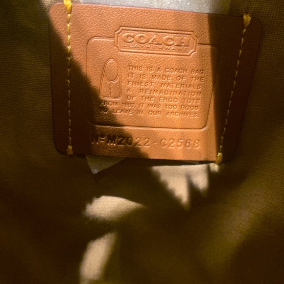 AUTHENTIC Ergo Shoulder Bag In Signature Jacquard - Picture 4 of 5